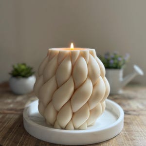 Knitted Candle, Decorative Candle, Twisted Rope Candle, Home Decor Candle, Swirl Candle, Gift Idea, Coffee Table Decor, Modern Geometric Can