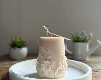 Flower Candle, Pillar Aesthetic Candle, Pillar Candle, Aesthetic Candle, Tall Pillar Candle, Floral Sculptural Candle, Home Decor, Roses