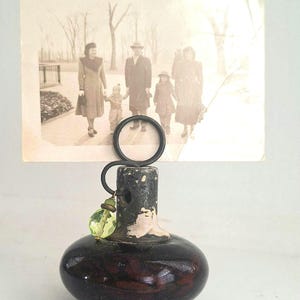 Photo Frame Antique Doorknob Stand Marbled Brown Glazed Ceramic with Lg Faceted Green Drop