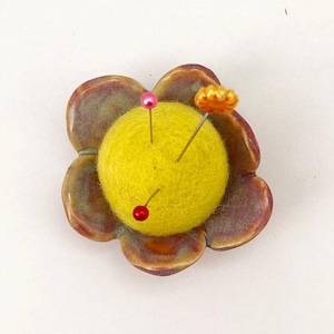 Ceramic - Handmade Flower Pincushion - Pink