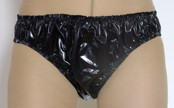 Glänzende schwarze PVC Slips. Einheitsgröße M/L. Hose, Höschen, Baggy  Knickers, Kunststoff-Unterwäsche. - .de