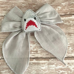Shark Head  Muslin 5&quot;Hairbow Clip