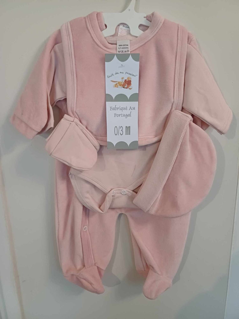 Ensemble naissance à personnaliser Rose