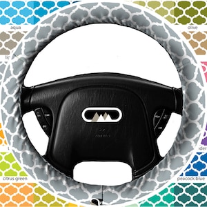 Lightly Padded Non Slip Steering Wheel Cover Moroccan Trellis Quatrefoil Car Accessories Cozy Soft Automobile Auto Geometric Custom image 1