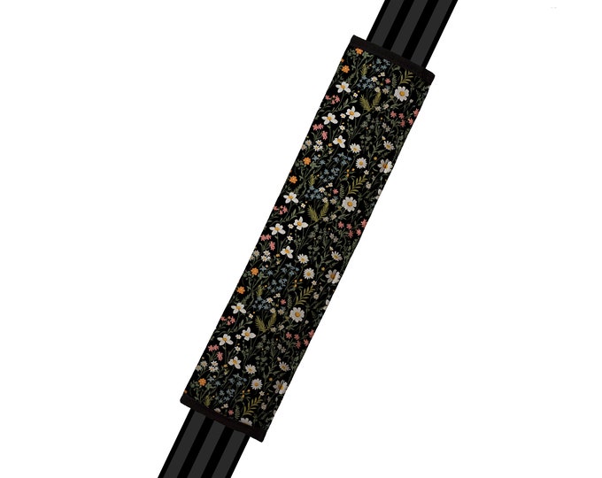Evening Feather Wheel Blush Car Seat Belt Cover 7''x12.6'' (Pack of 2)