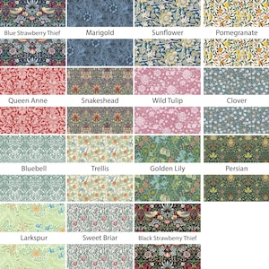 Pu&ograve; includere: Una griglia di campioni di tessuto con motivi floreali e botanici. Ogni campione ha un design e una combinazione di colori diversi, tra cui blu, rosso, verde e rosa. I nomi dei motivi sono visualizzati sotto ogni campione.