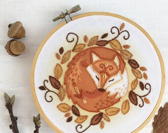 Sleeping Fox Hand Embroidery Kit, DIY Craft Gift, Modern Embroidery Needlework Hoop Art