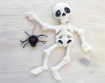 Skelly and Spidey Halloween Skeleton Felt Plush Sewing Pattern PDF download, SVG file, halloween, spider