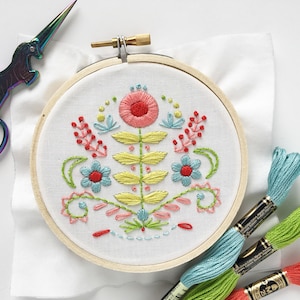 Mini Folk Art Flowers Learn Hand Embroidery printed fabric Sampler, floral design, perfect for beginners