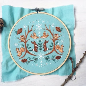 Winter Woodland Beginner Hand Embroidery color Sampler with printed fabric, Modern Embroidery Hoop Art image 3