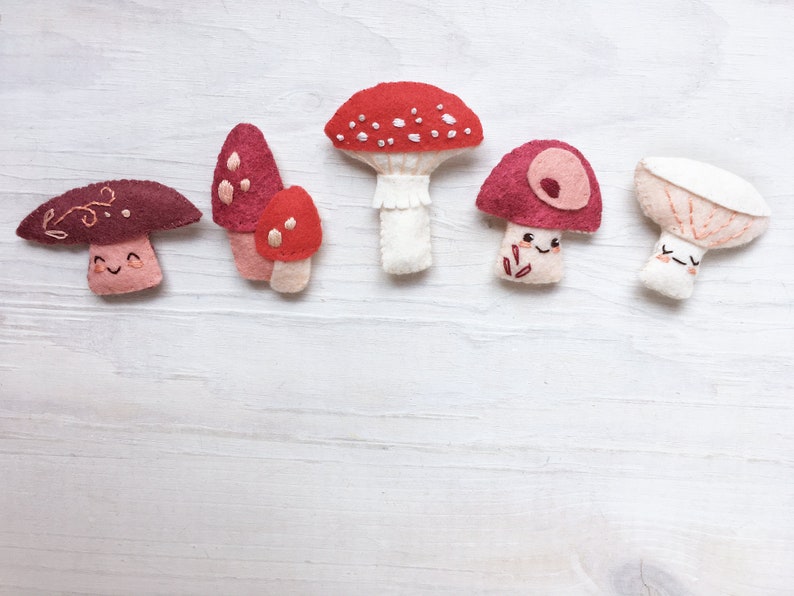 Felt Mushrooms PDF pattern download, SVG file, Plush Sewing Pattern for Ornaments, Baby Mobile, Finger Puppets image 2