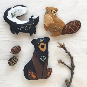 Bear, Skunk, Beaver felt animals sewing pattern PDF for Plush Woodland Creatures, digital download image 3