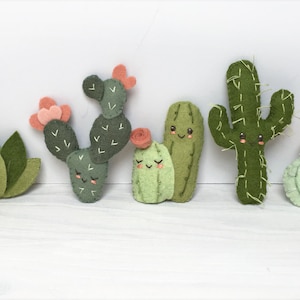 Felt Cactus Friends sewing pattern PDF, SVG digital download Plush mini succulents for Desert Decor, Baby Mobile image 6