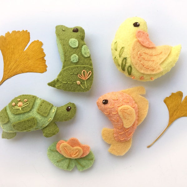 Felt Animals Pond Creatures, duck frog turtle fish, Plush Sewing Pattern, Baby Mobile, PDF, SVG