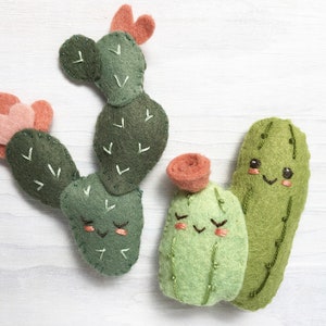 Felt Cactus Friends sewing pattern PDF, SVG digital download Plush mini succulents for Desert Decor, Baby Mobile image 2