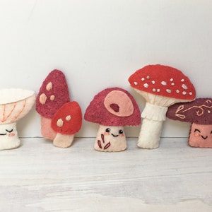 Felt Mushrooms PDF pattern download, SVG file, Plush Sewing Pattern for Ornaments, Baby Mobile, Finger Puppets image 7