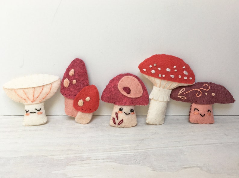 Felt Mushrooms PDF pattern download, SVG file, Plush Sewing Pattern for Ornaments, Baby Mobile, Finger Puppets image 7