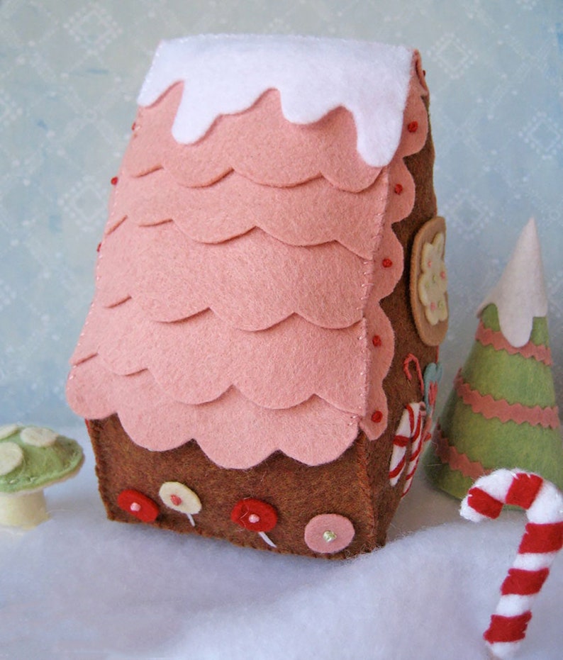 Candy Land Lane Plush Sewing Pattern PDF Download, Gingerbread House SVG, Fairy House, Felt Christmas Food Ornaments, Holiday Decor, image 5