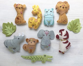 9 Safari Felt Animals Plush Sewing Pattern digital download, SVG file included, Jungle animals for ornaments, baby shower, nursery decor