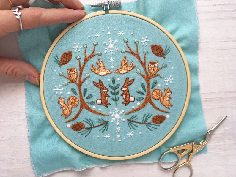 Winter Woodland Beginner Hand Embroidery color Sampler with printed fabric, Modern Embroidery Hoop Art image 2