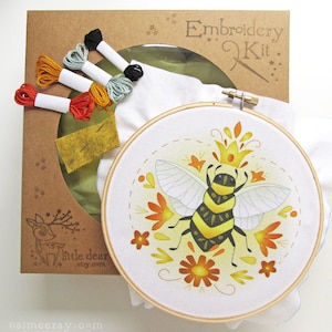 Queen Bee Beginner Embroidery Kit, Modern Hand Embroidery Hoop Art Design, DIY Sampler