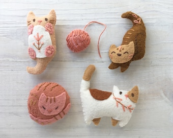 Fat Kitty Cats Felt Animals PDF pattern download, SVG file, Plush Pet Sewing Pattern for Ornaments, Baby Mobile, Finger Puppets