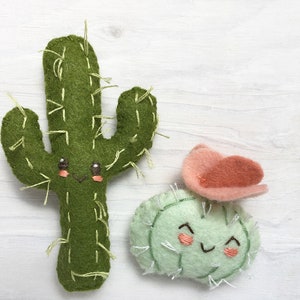 Felt Cactus Friends sewing pattern PDF, SVG digital download Plush mini succulents for Desert Decor, Baby Mobile image 4