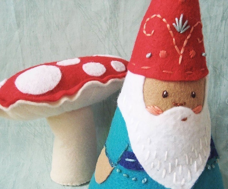 Gnome Santa and Mushroom Plush Sewing Pattern, Felt Doll PDF Download, SVG files, Felt Ornaments, Christmas Decoration image 3