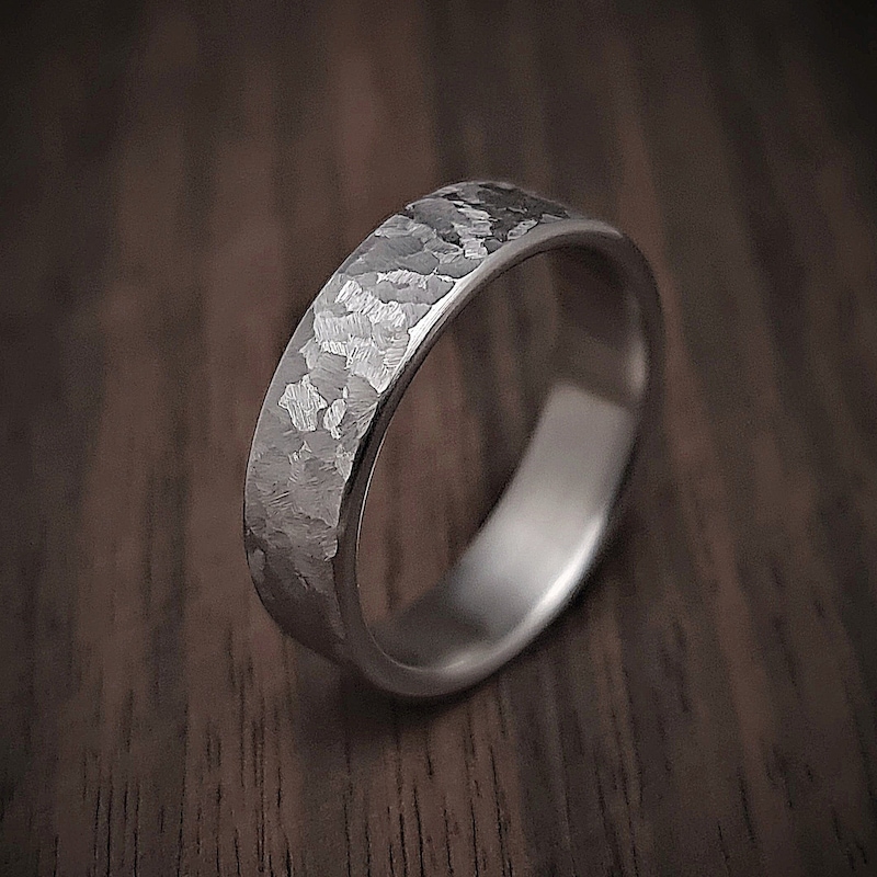 Hammered Mens Ring - Etsy