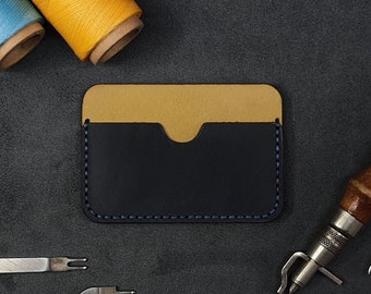 Card Holder in Luxury Leather, Groomsmen Gift For Him, Custom Monogram Slim Case For Card