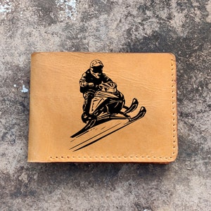 Snowmobile Snowboard Invierno Esquí Fan Viaje Iniciales Cuero Personalizado Slim BIfold Wallet Regalo de Navidad