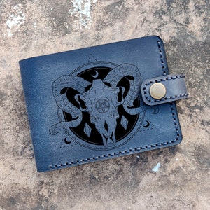 Pentagram Sigil of Baphomet Horned Goth Demon Sacrifice Devil Skull Satan Cartera plegable de cuero personalizada