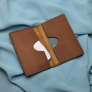 Handgemaakte ID-kaart portemonnee, aangepaste slanke monogramhouder, monogramkaarthoes, naamcadeau