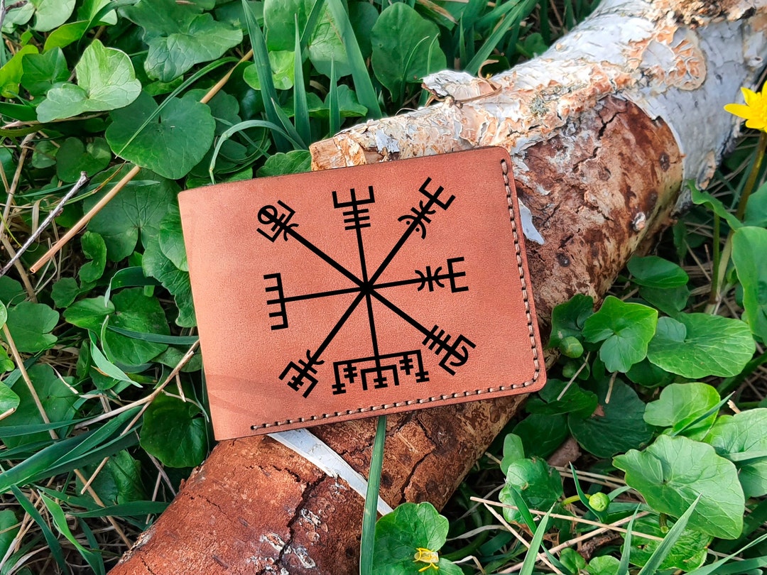 Celtic Norse Viking Vegvisir Compass Navigation Nordic Pagan Rune ...