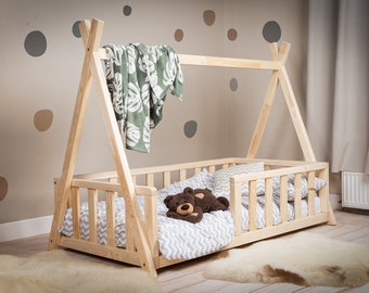 Kinderbett, Kinderbett, Betthaus, Tipi, Naturholz, Kleinkinderbett, ein Bett für ein Kind