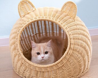 Cat Semi-enclosed Shelter Hand-knitted House