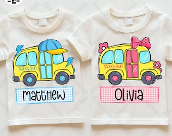 Preppy schoolbus met naam en strik (png), aangepaste terug-naar-school-jongen/meisje (png), koket schoolmeisjesontwerp, aangepaste lerarennaam, digitaal ontwerp