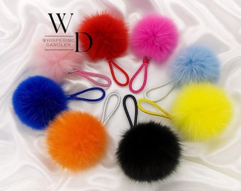 12 cm flauschiger Pom Pom Taschenanhänger | Kunstpelz Schlüsselanhänger | Geldbörse Zubehör | Taschenanhänger / Charm für Frauen | Bunter Schlüsselanhänger