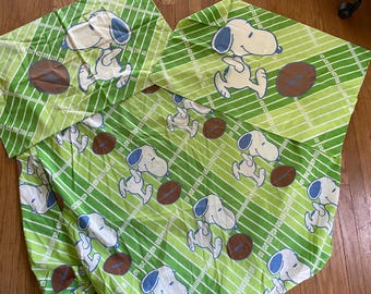 Vintage Twin Snoopy Football Fitted Sheet & Two Pillowcases