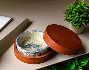 Japanese-style retro bamboo and wood ceramic ashtray household ceramic anti-flying ash with cover fashion creative office ashtray, Gifts