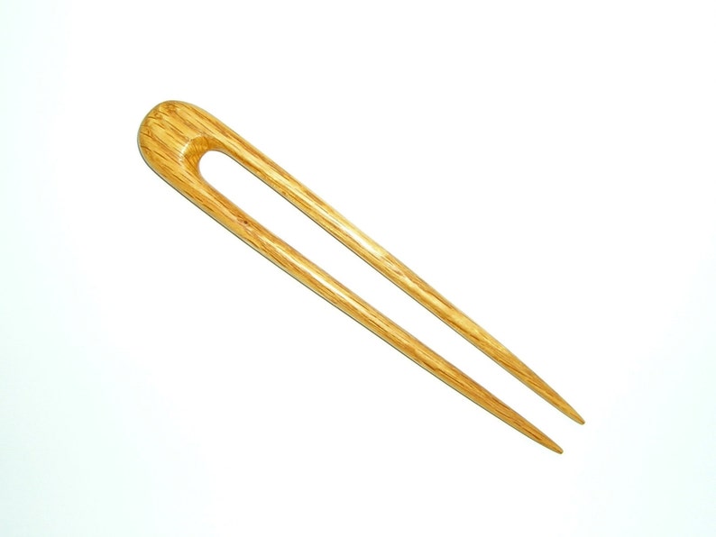 6 1/2 Red Oak Hair Fork Round Top image 1