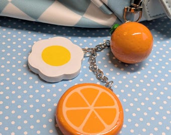 Orange Bag Charm, Orange Keychain, Cute Fruit Accessory, Daisy Keychain, Kawaii Keychain, Kawaii Purse Charm, Tote Bag Charm, Fruit Tote Bag
