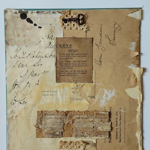 Arte del collage originale, Fatto a mano, Copertina del libro vintage, Tecnica mista, Stile retrò, Carte vintage, Colori neutri