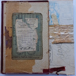 Collage originale fatto a mano, Tecnica mista, Carte vintage, 20 cm quadrati, Tela con culla