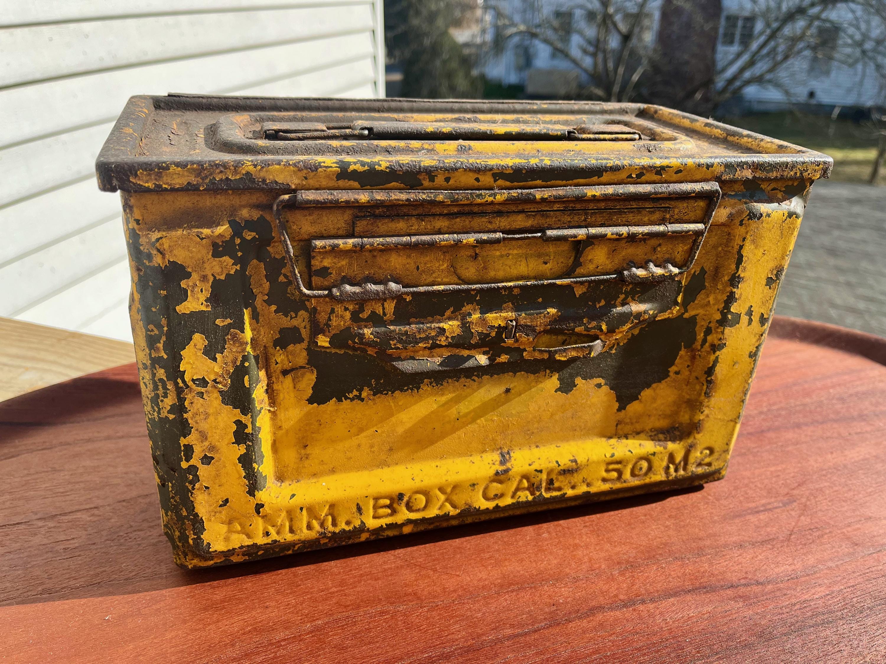 ヴィンテージ　AMM BOX CAL 50 M2 s-l400.jpg