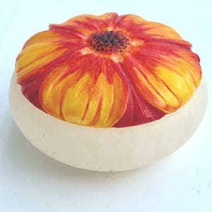 Alabaster Jewelry Box, Poppy Flower Box, Hand painted flower, Poppy Keepsake Box, Covered trinket dish, Poppy stash box, Dresser Box, 1980s