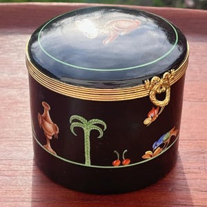 Tiffanys and Co Porcelain Boxes - Etsy - Page 2