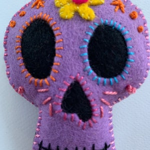 Felt Sugar Skull Ornament Pattern and Tutorial image 2