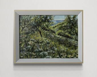 Paisaje de verano pintura acrílica enmarcada sobre tablero de lona - campo verde con pequeñas flores silvestres y margaritas - colgante de pared y regalo de arte de mesa