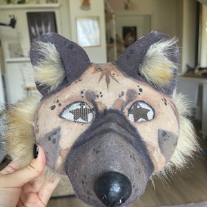 Handmade hyena mask || Therian, furry, cosplay, LARP